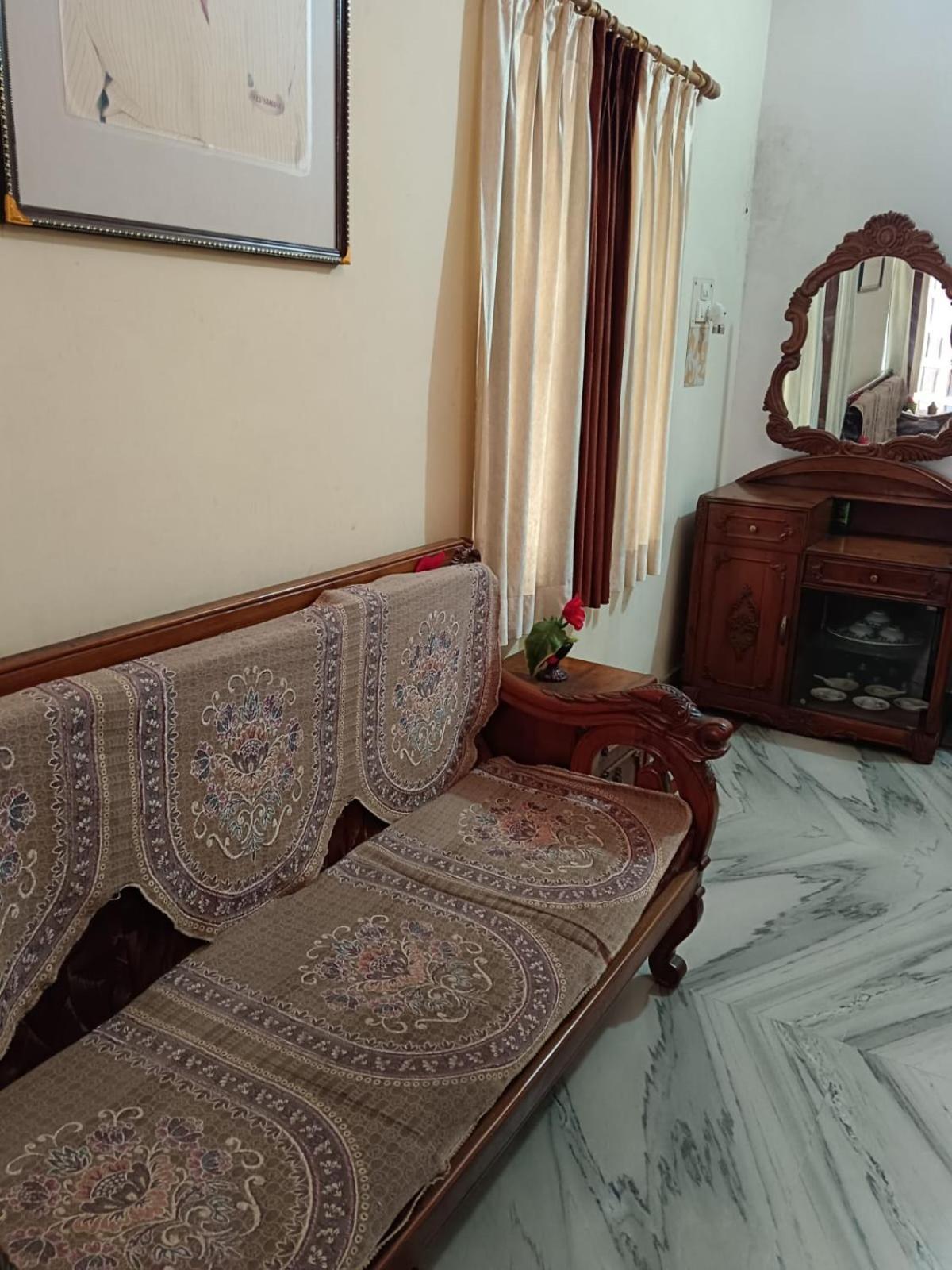 Kusum Palace Варанаси Экстерьер фото